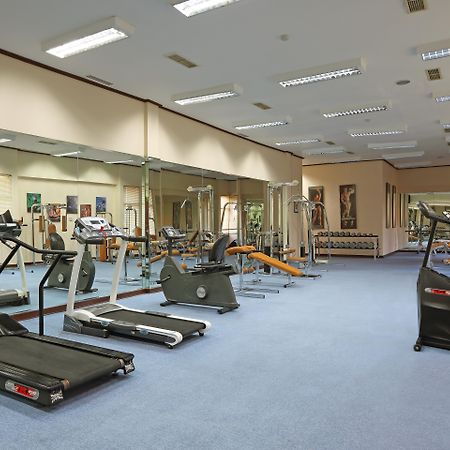 庫塔 宾当巴厘岛度假村酒店 外观 照片 A gym at a hotel